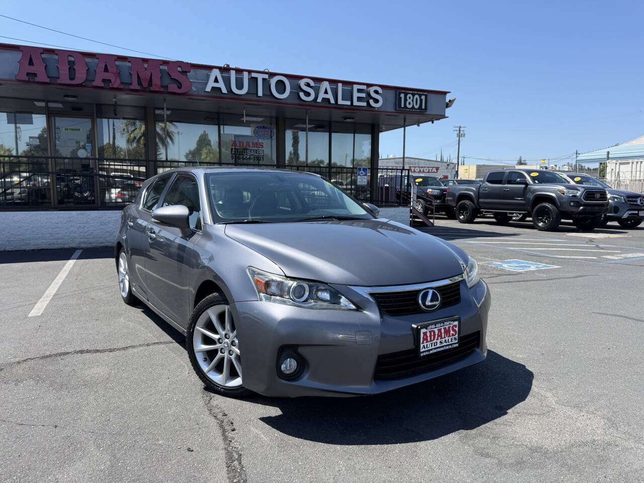Used 2012 Lexus CT 200h Premium FWD image 1