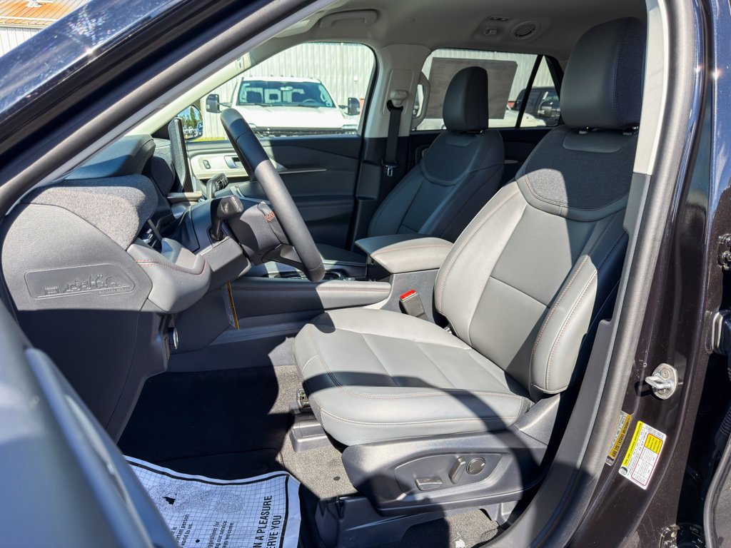 New 2026 Ford Explorer Active w/ Active Comfort Package AWD/4WD image 10