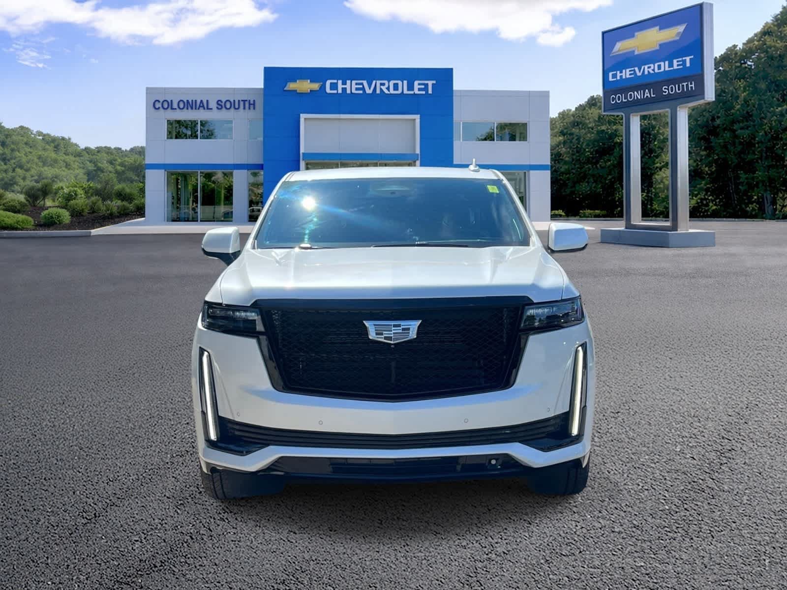 Used 2024 Cadillac Escalade Sport Platinum w/ LPO, ONYX Package AWD/4WD image 10