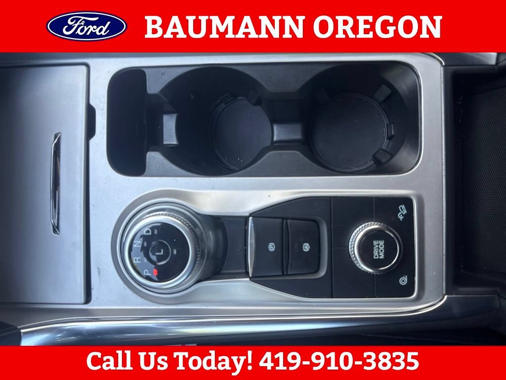 Used 2023 Ford Explorer XLT w/ Equipment Group 202A AWD/4WD image 24