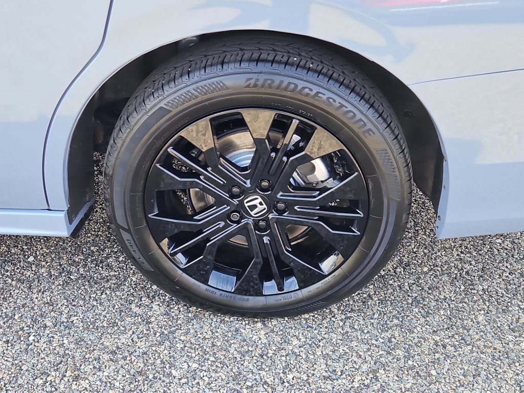Certified 2026 Honda Odyssey Sport-L image 8