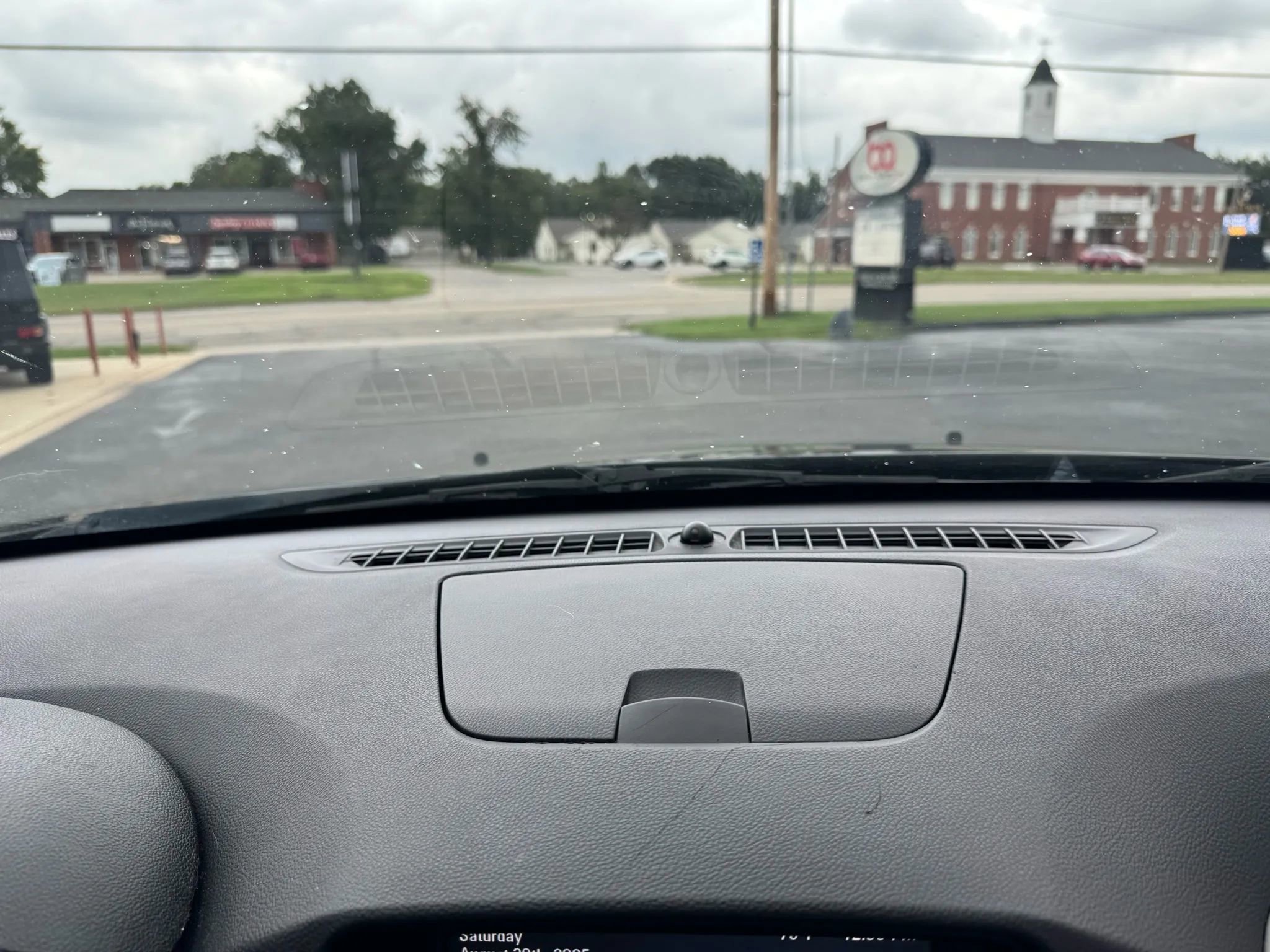 Used 2014 Chevrolet Cruze LT w/ Technology Package image 28