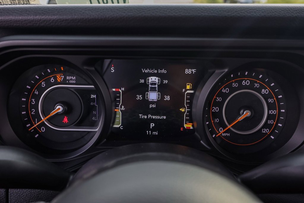 New 2025 Jeep Gladiator Willys image 27