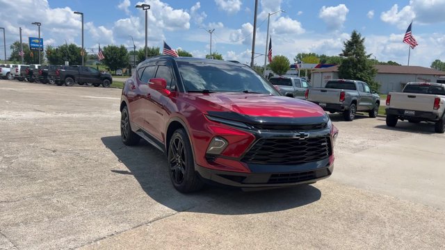 Used 2023 Chevrolet Blazer RS w/ Driver Confidence II Package AWD/4WD image 3