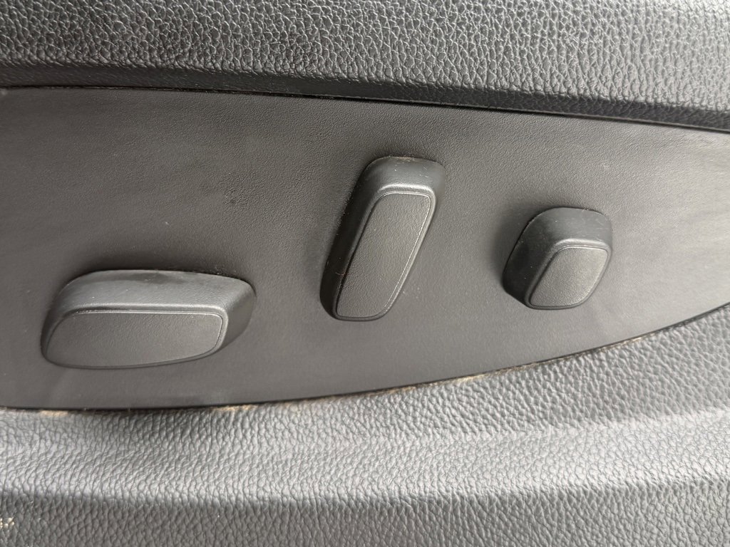 Used 2015 GMC Sierra 1500 SLT w/ All-Terrain Package image 13