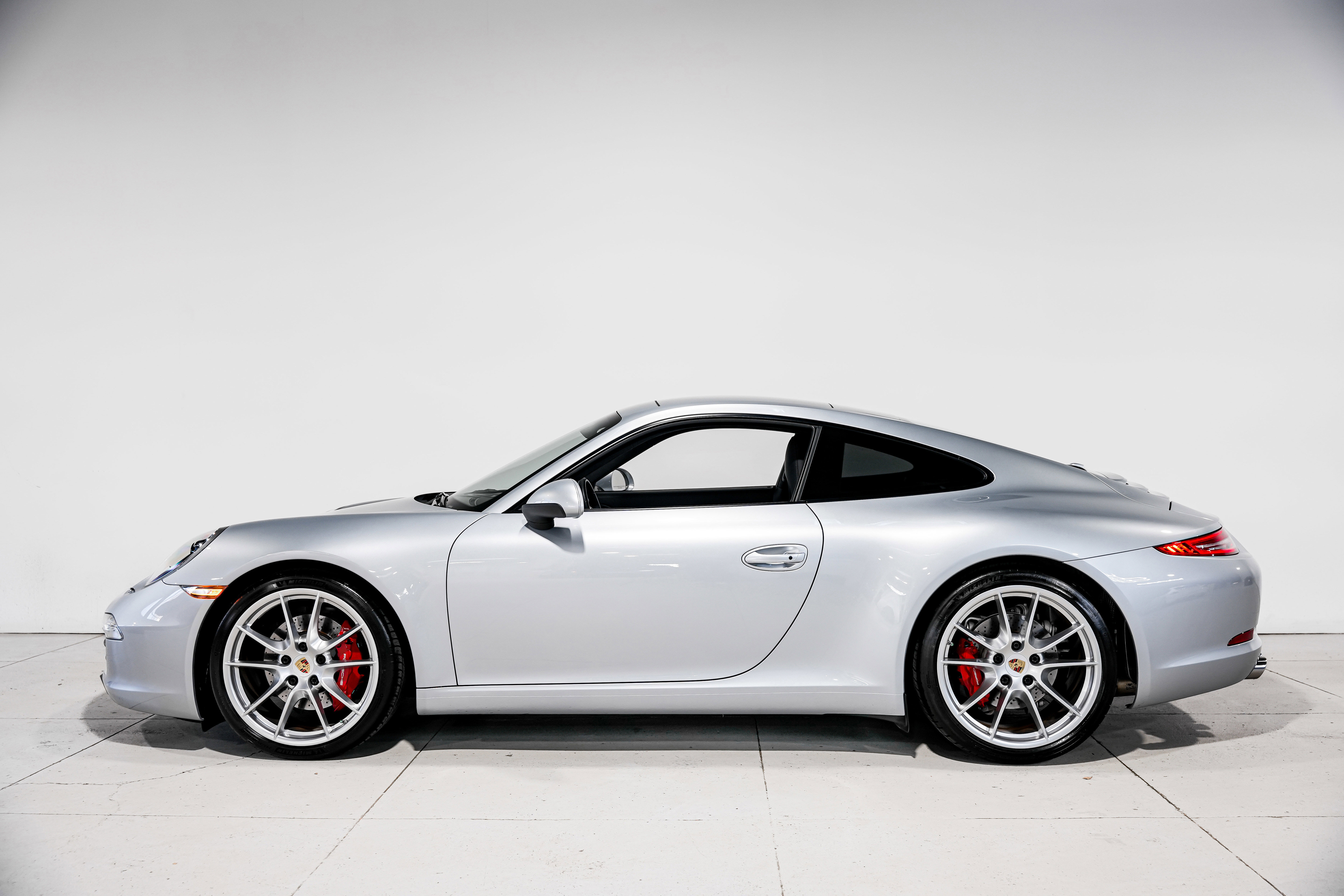 Used 2014 Porsche 911 Carrera S RWD image 7