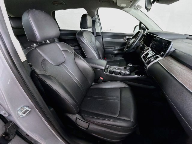 Used 2023 Kia Sorento S AWD/4WD image 35