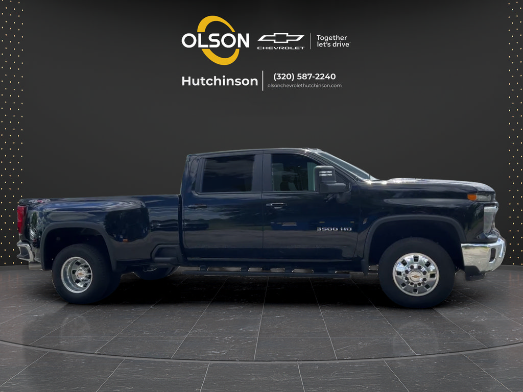 Used 2026 Chevrolet Silverado 3500 LT w/ All Star Edition AWD/4WD image 6