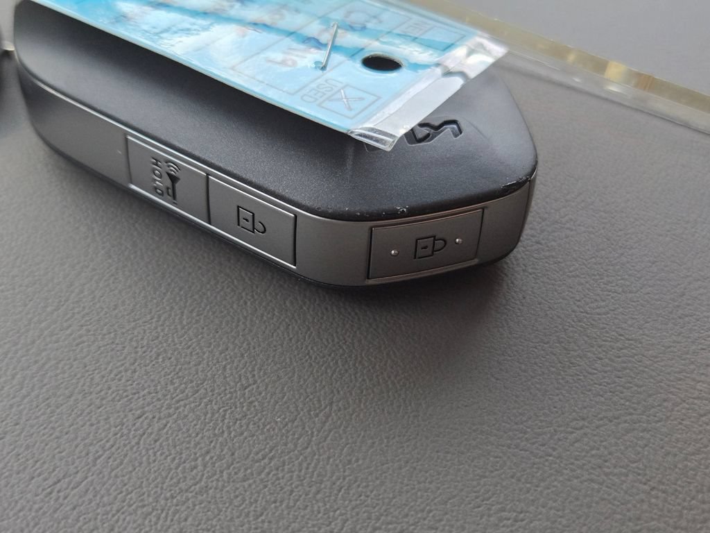 Certified 2026 Kia Carnival LXS FWD image 30