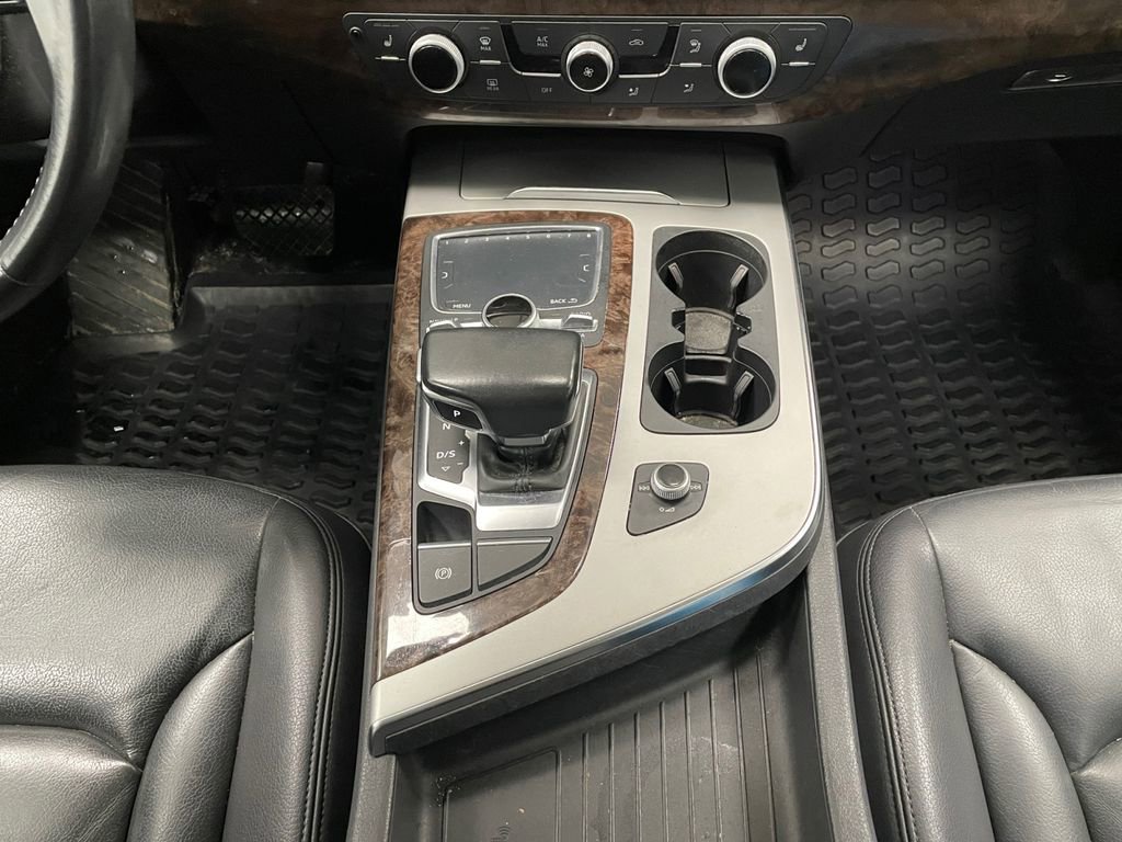 Used 2017 Audi Q7 2.0T Premium Plus w/ Premium Plus Package image 9
