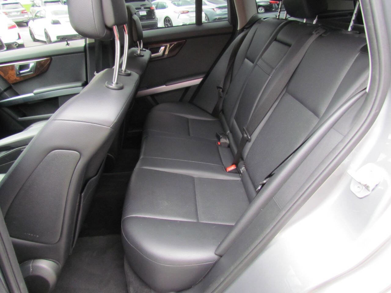 Used 2012 Mercedes-Benz GLK 350 4MATIC image 13