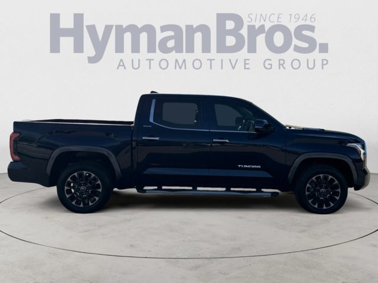 Used 2024 Toyota Tundra Limited AWD/4WD image 2
