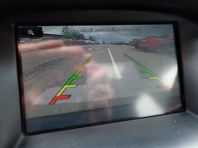Used 2014 Ford Focus Titanium FWD image 21