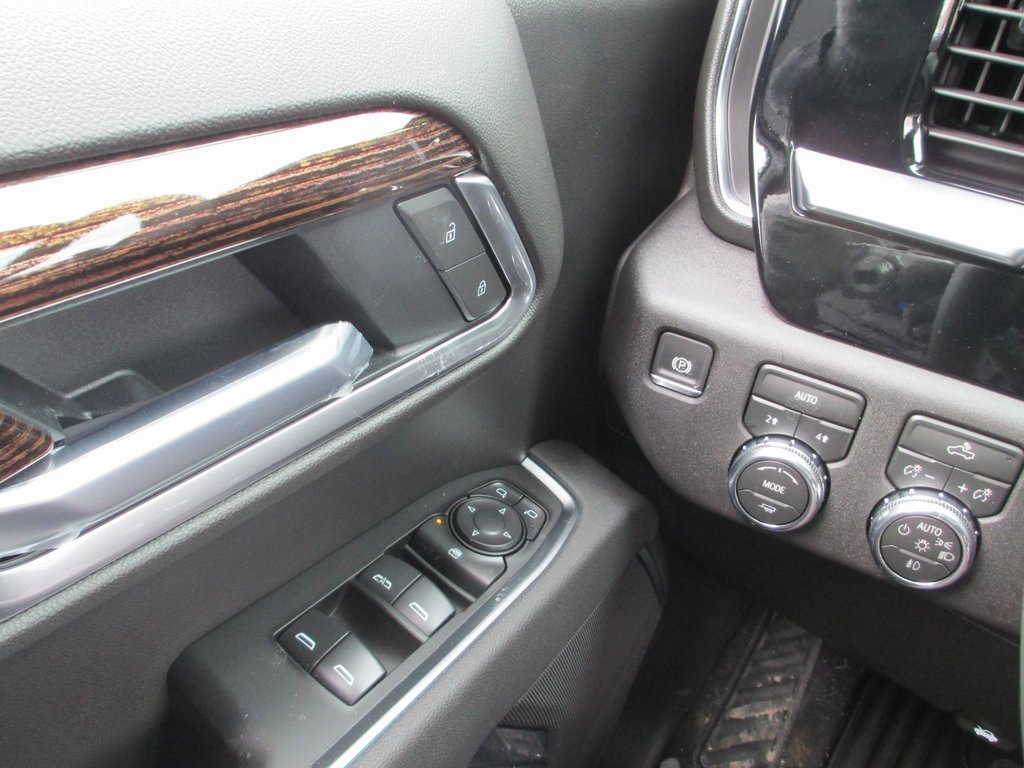 New 2026 GMC Sierra 1500 Elevation image 14