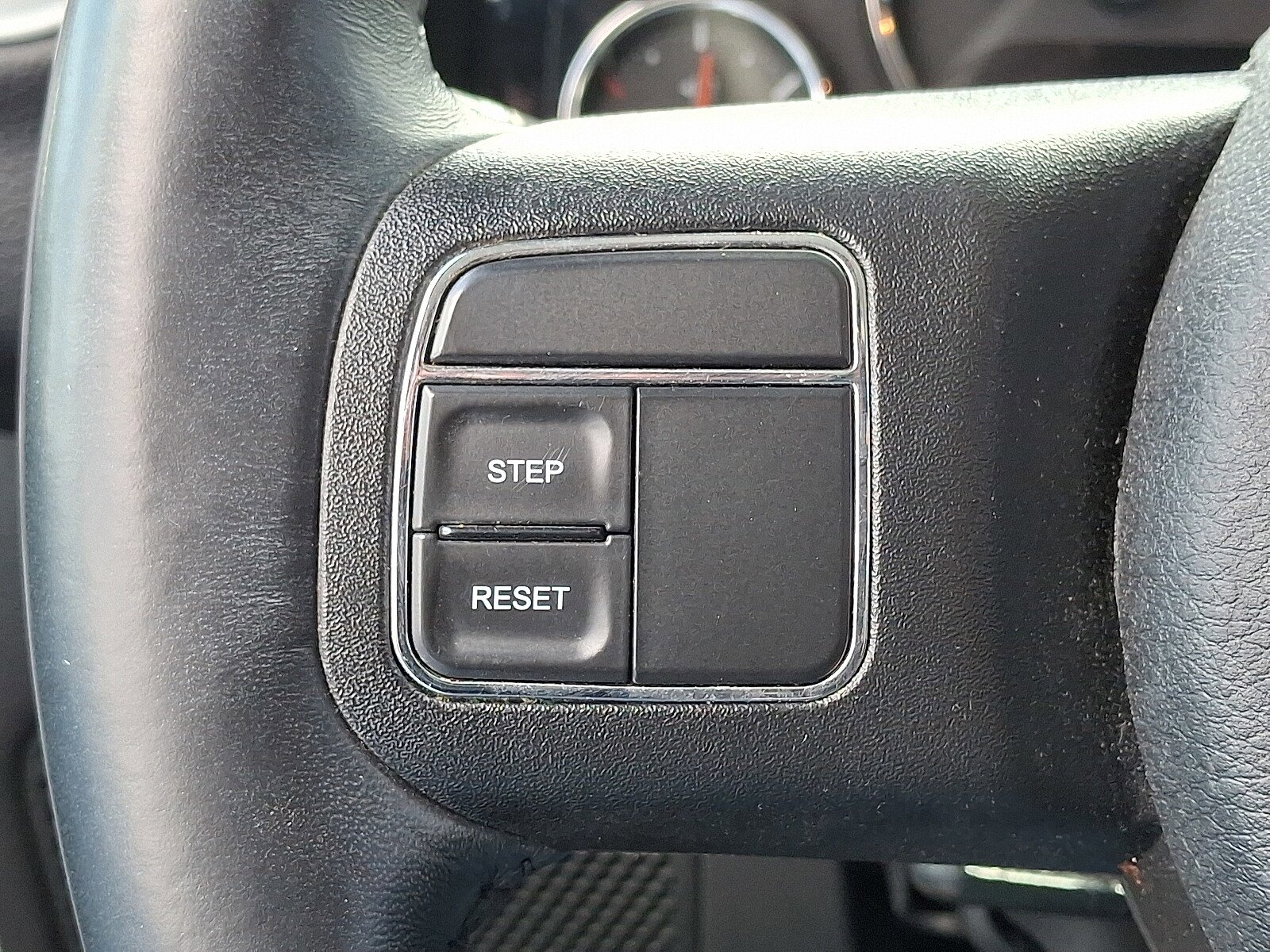 Used 2017 Jeep Wrangler Unlimited Sahara w/ Dual Top Group AWD/4WD image 21