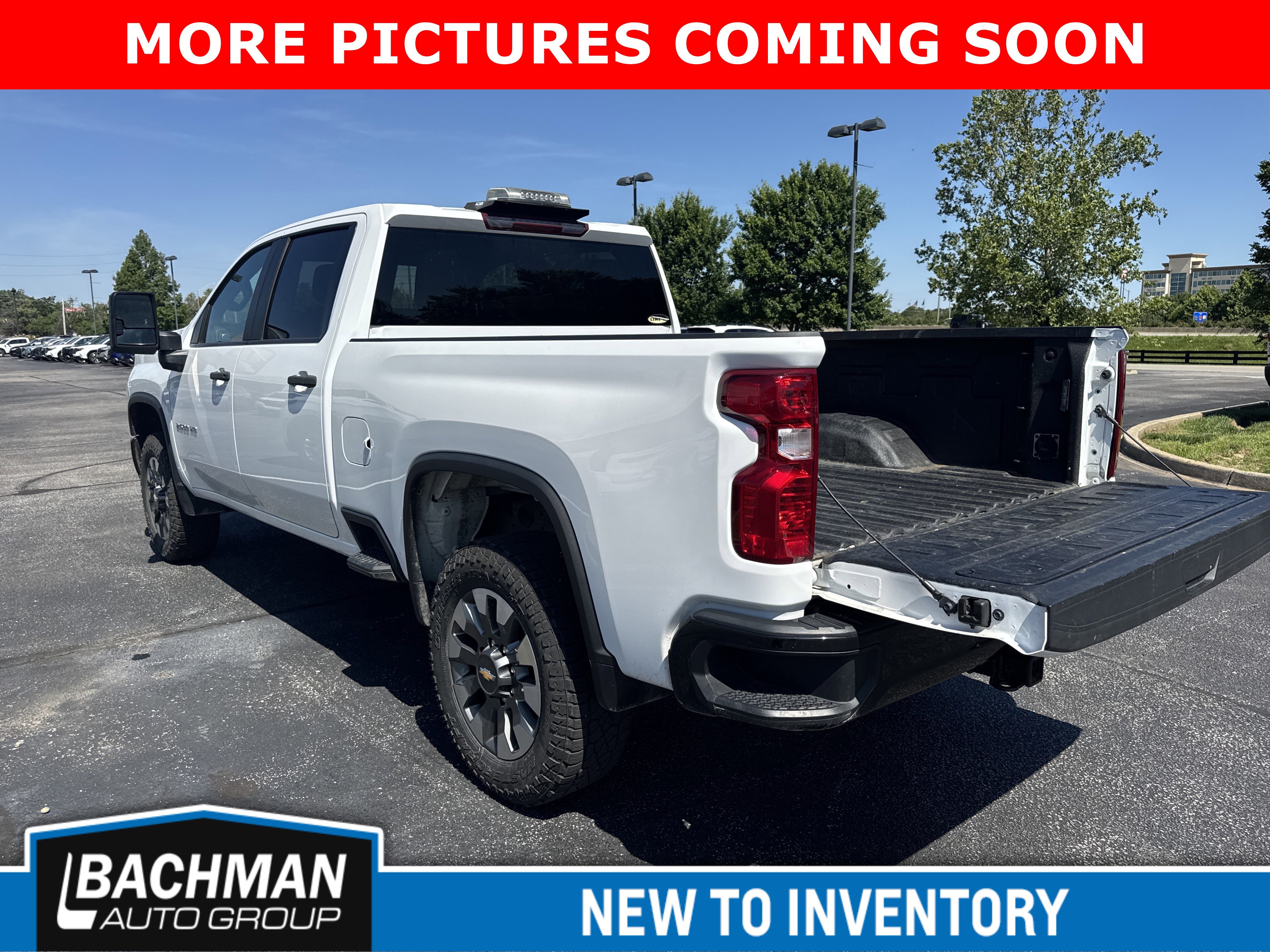 Used 2024 Chevrolet Silverado 2500 Custom w/ Custom Convenience Package AWD/4WD image 9