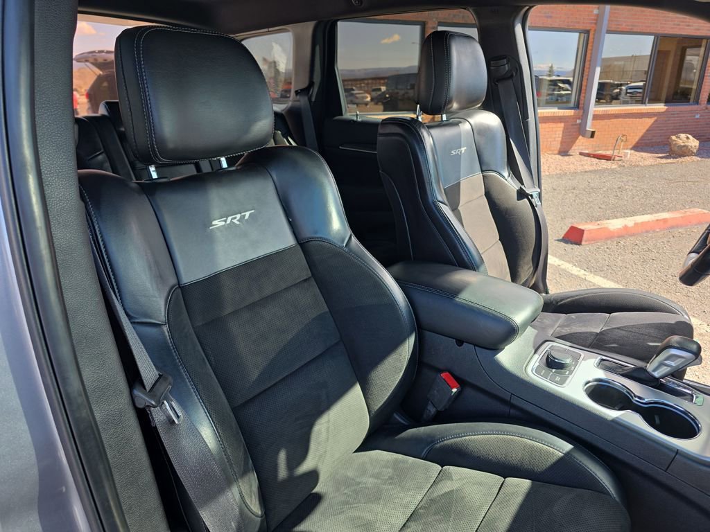 Used 2020 Jeep Grand Cherokee SRT AWD/4WD image 33