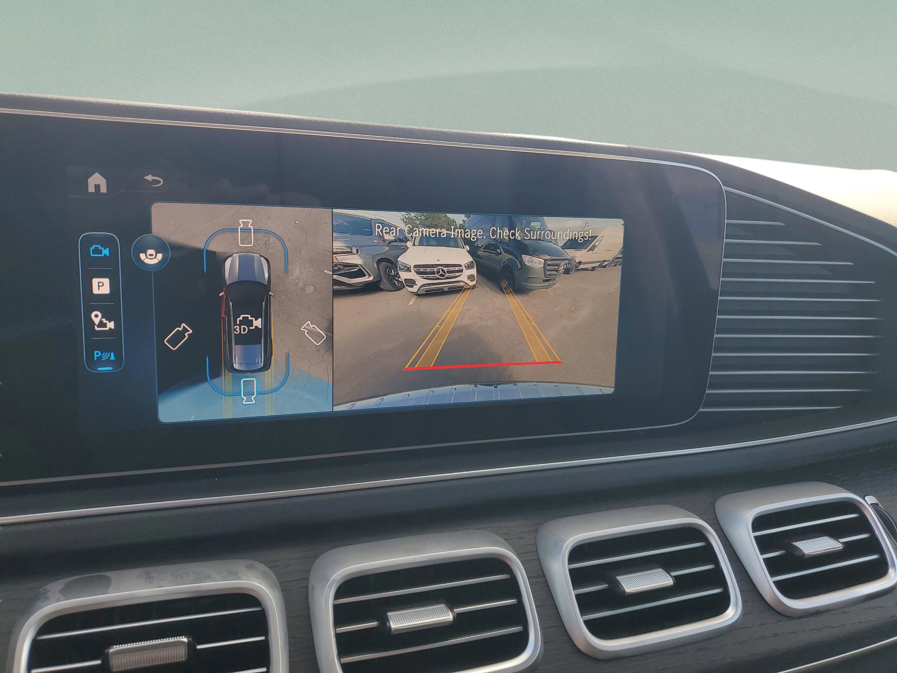 Certified 2026 Mercedes-Benz GLS 450 4MATIC image 31