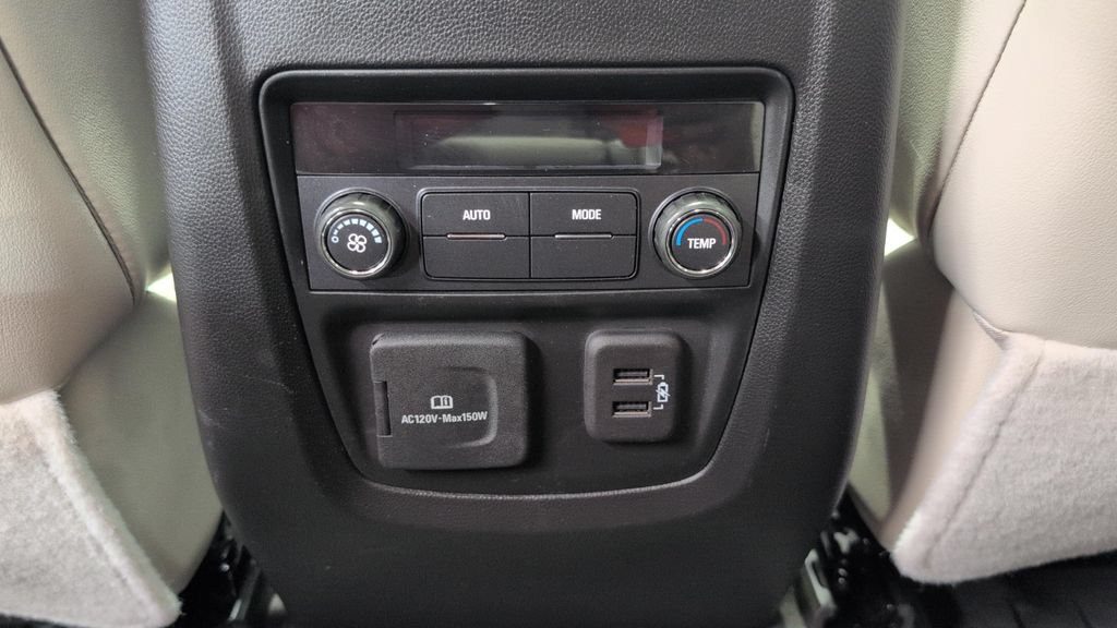 Used 2023 Buick Enclave Essence w/ Experience Buick Package AWD/4WD image 20