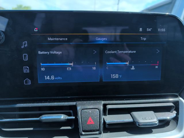 Used 2025 Chevrolet TrailBlazer LT AWD/4WD image 16