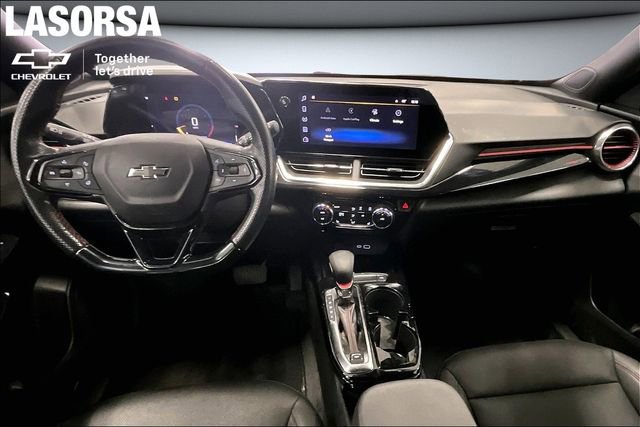 Certified 2024 Chevrolet Trax RS w/ Driver Confidence Package FWD image 16