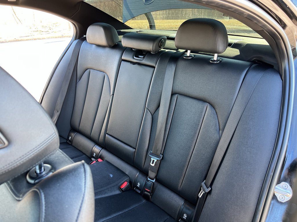 Used 2020 BMW 330i xDrive Sedan w/ Convenience Package image 36