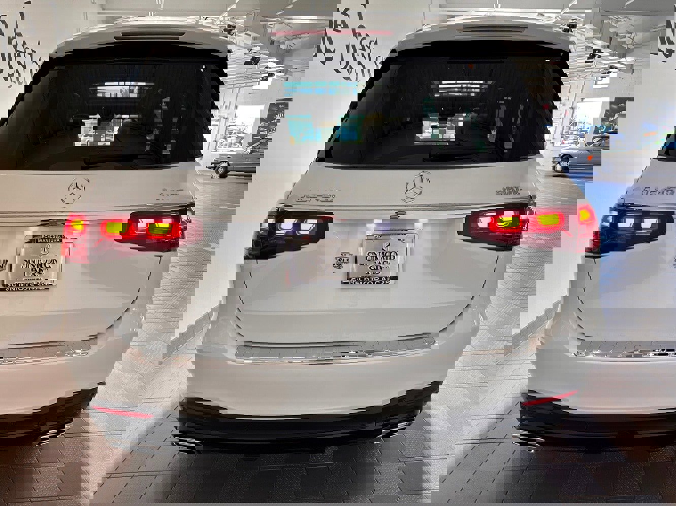 New 2026 Mercedes-Benz GLS 450 4MATIC image 5