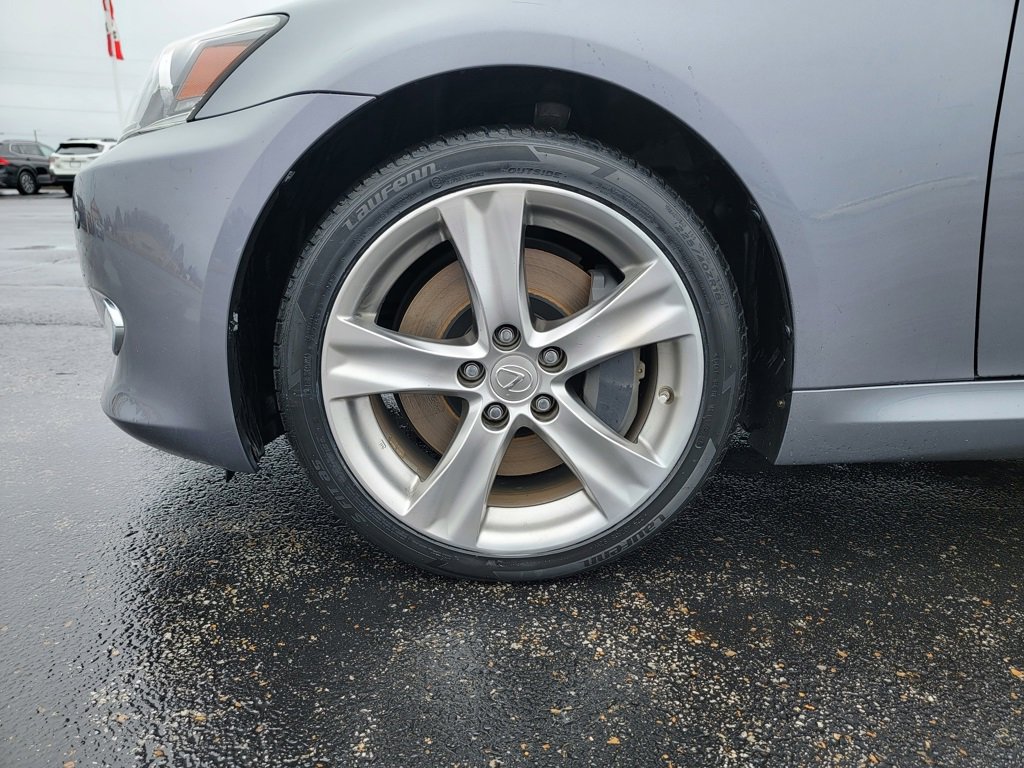 Used 2012 Lexus IS 350C image 13