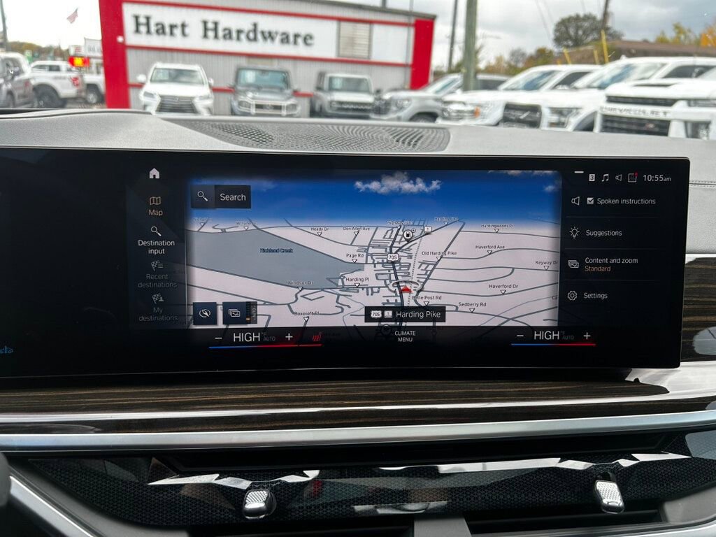 Used 2023 BMW X7 xDrive40i w/ M Sport Package image 31