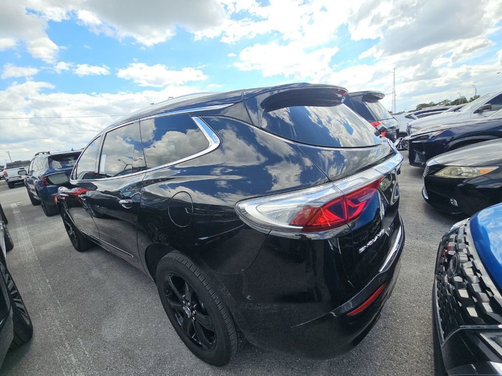 Used 2023 Buick Enclave Essence w/ Experience Buick Package FWD image 12