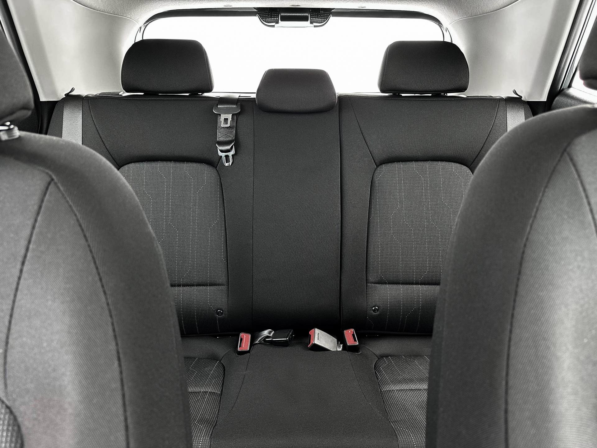 New 2025 Hyundai Venue SE image 16