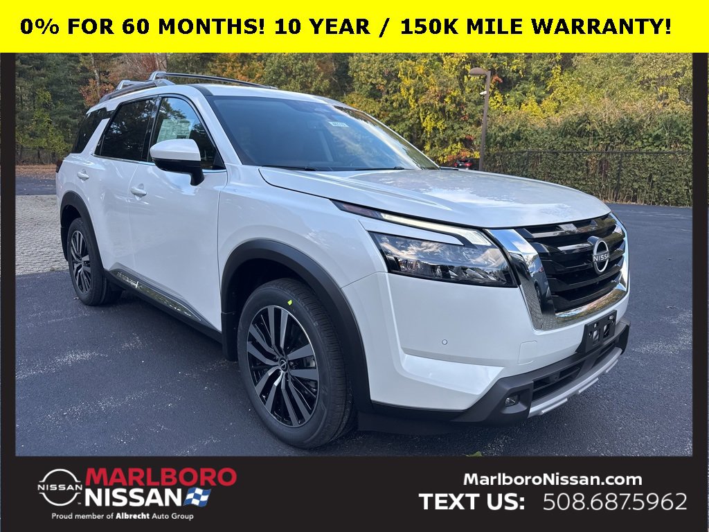 New 2025 Nissan Pathfinder Platinum w/ Cargo Package