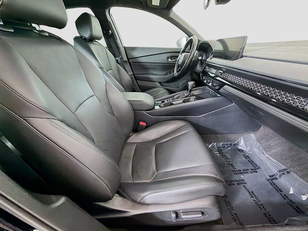 Used 2025 Honda Accord Sport image 24