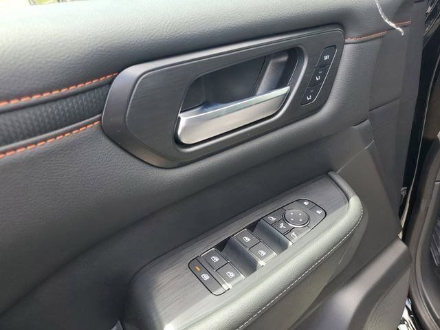 New 2026 Nissan Armada PRO-4X AWD/4WD image 10
