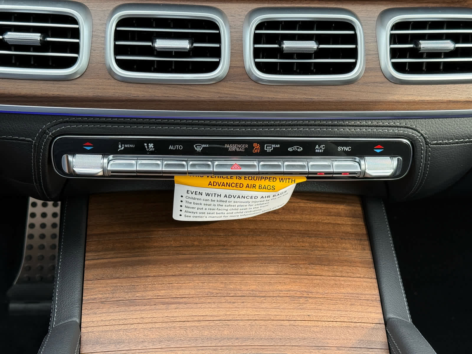 New 2026 Mercedes-Benz GLS 450 4MATIC image 19