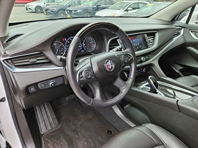 Used 2020 Buick Enclave Avenir w/ Avenir Technology Package AWD/4WD image 29