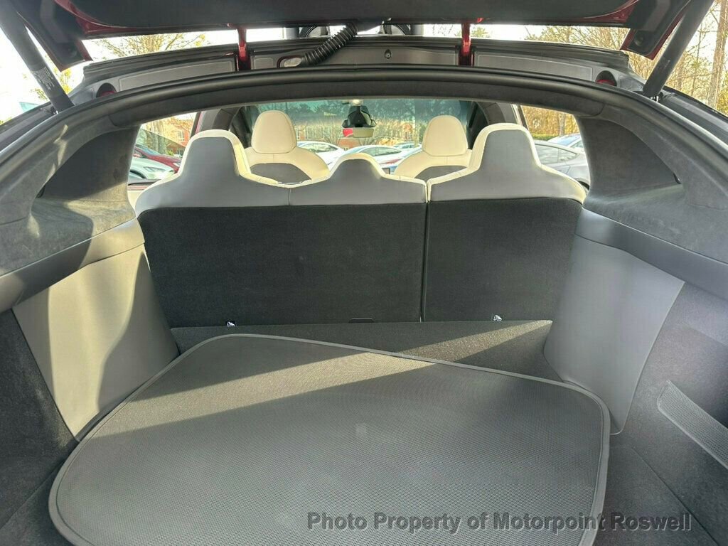 Used 2024 Tesla Model X AWD image 24