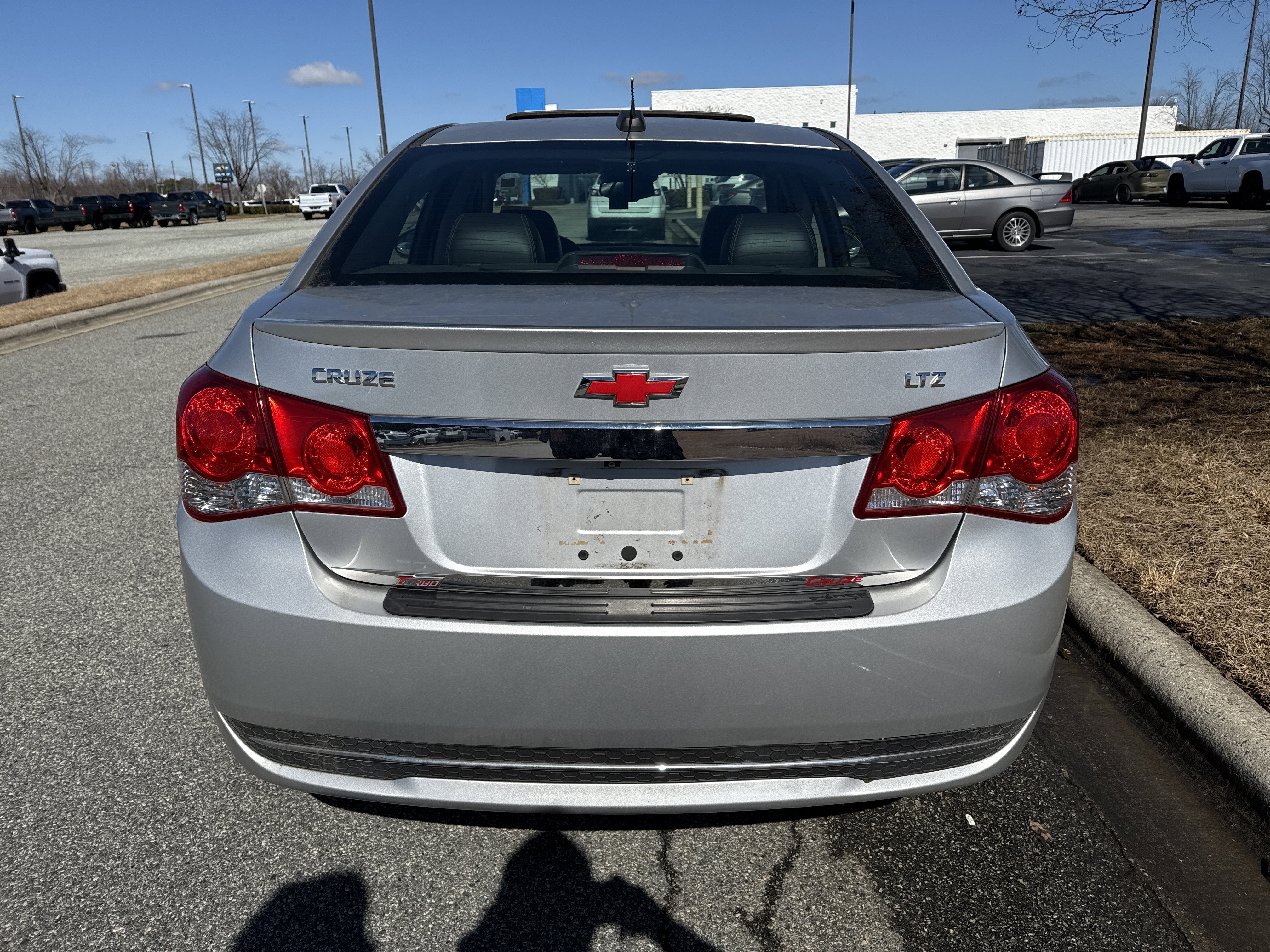 Used 2015 Chevrolet Cruze LTZ w/ Sun, Sound and Sport Package image 9