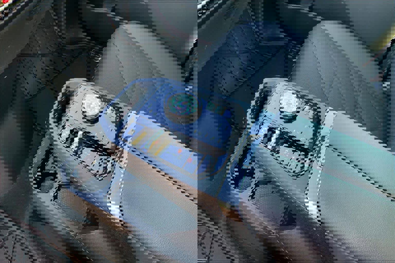 Used 2025 BMW iX M60 image 16