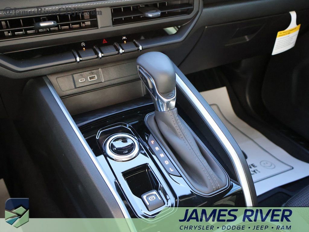 Used 2026 Chevrolet Colorado LT w/ Advanced Trailering Package image 36