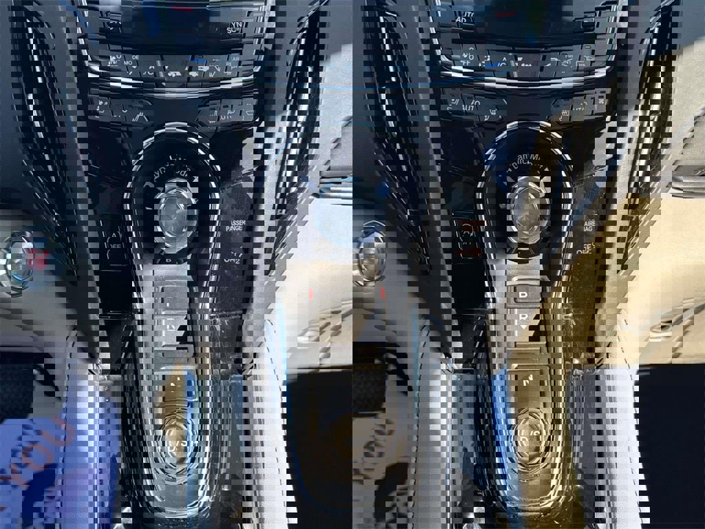 Used 2025 Acura RDX Advance Package SH-AWD image 29