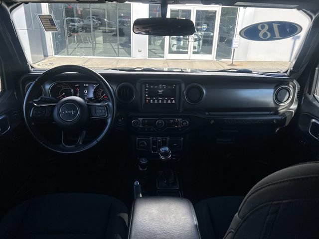 Used 2018 Jeep Wrangler Unlimited Sport S AWD/4WD image 19