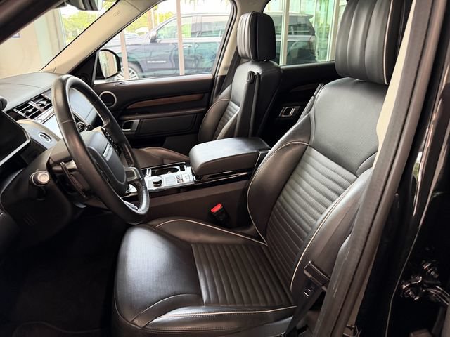Used 2020 Land Rover Discovery HSE Luxury AWD/4WD image 9