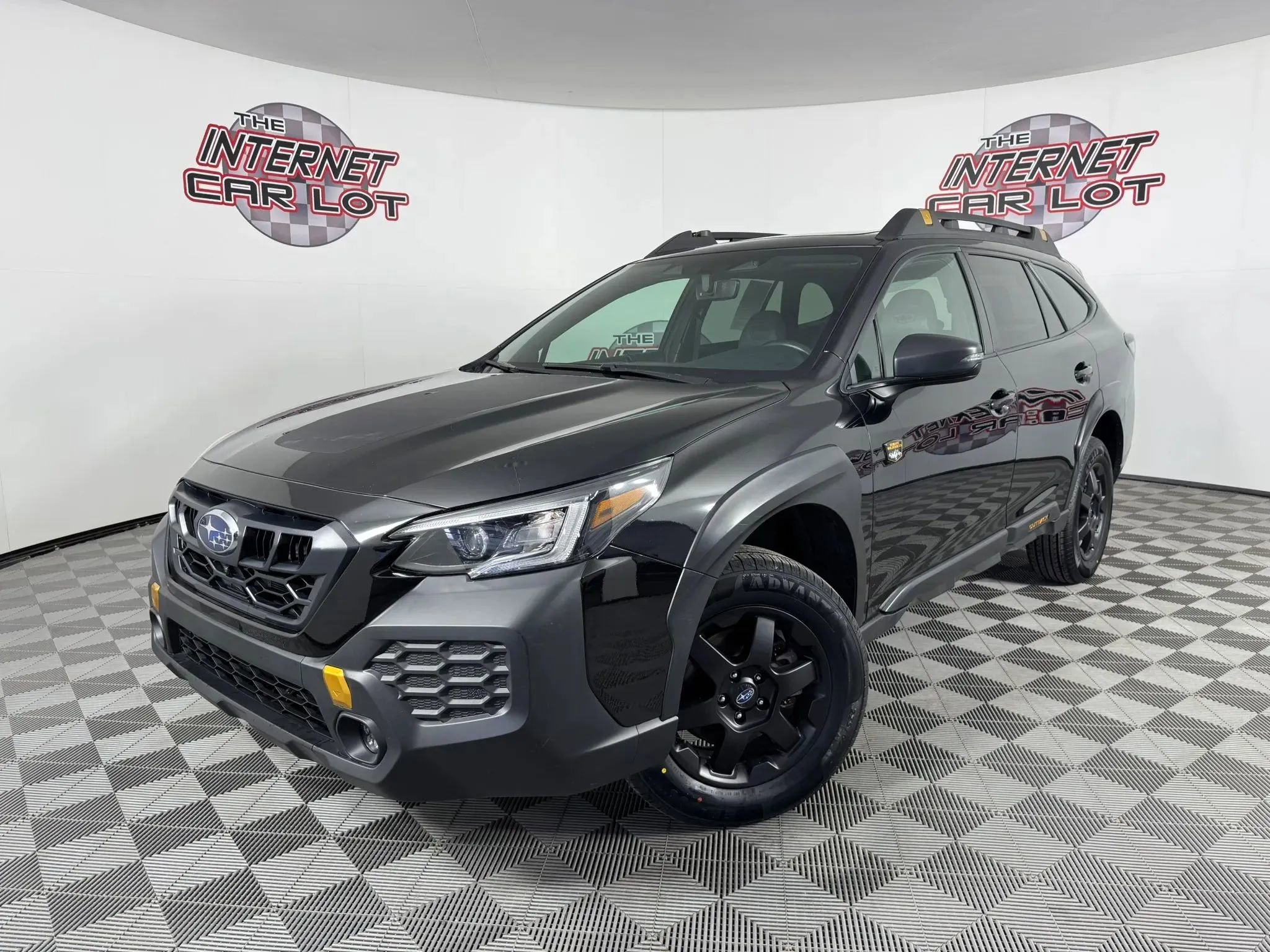 Used 2025 Subaru Outback Wilderness AWD/4WD image 1