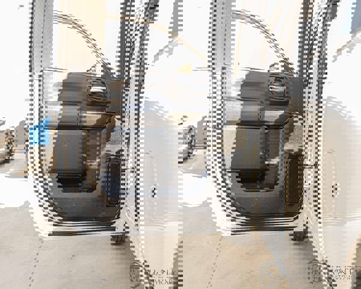 Used 2022 Chevrolet Silverado 2500 Custom w/ Custom Value Package image 30