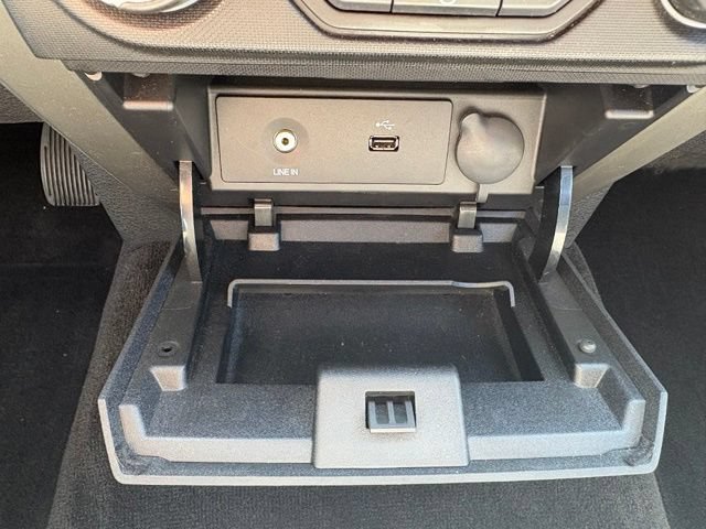 Used 2013 Ford F150 XLT w/ Luxury Equipment Group AWD/4WD image 31