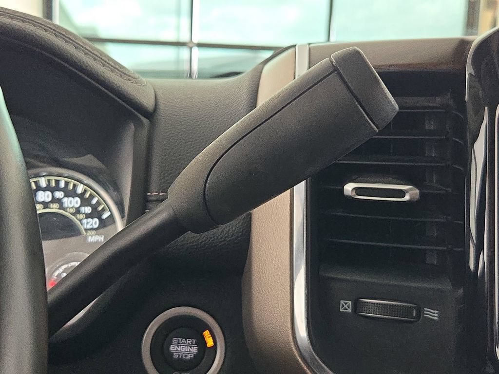 Used 2024 RAM 2500 Laramie AWD/4WD image 22