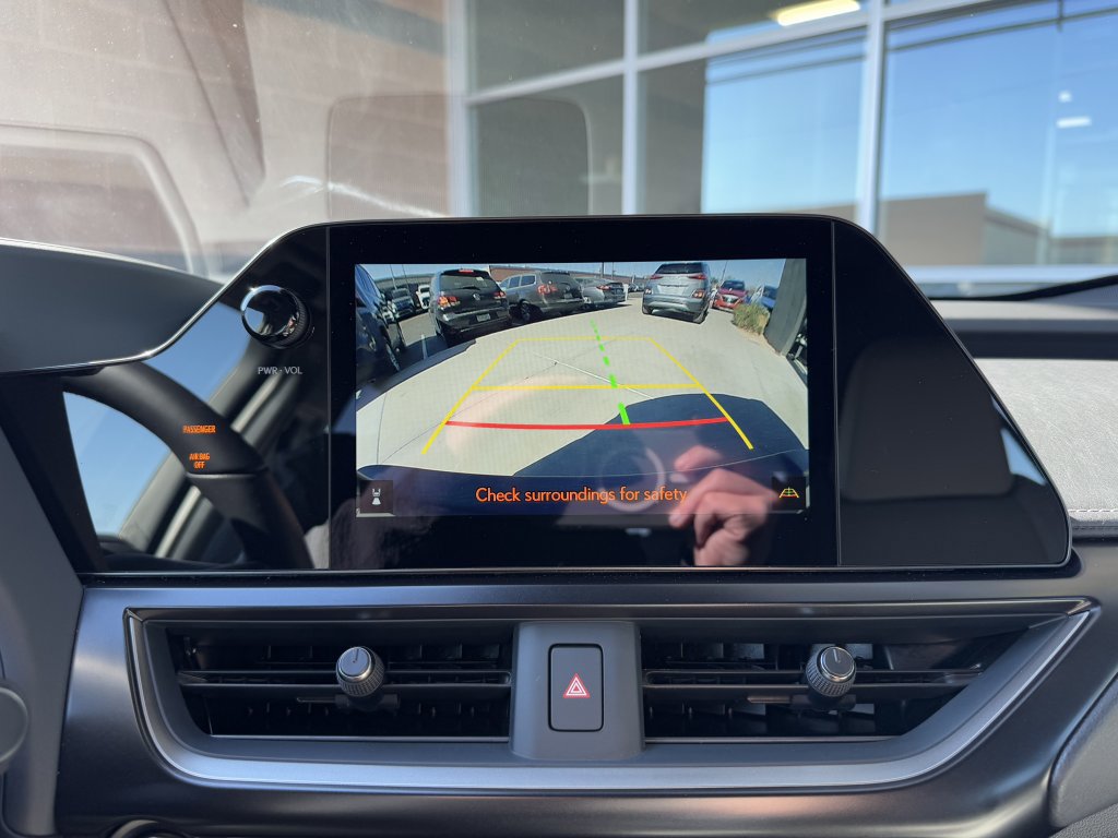 Used 2024 Lexus UX 250h F Sport image 23