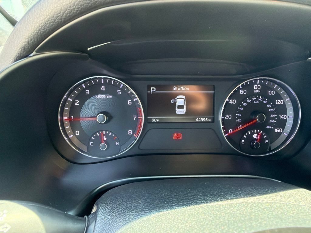 Certified 2023 Kia Forte GT w/ GT2 Package FWD image 4