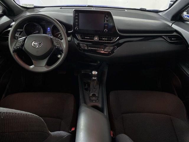 Used 2019 Toyota C-HR LE FWD image 24